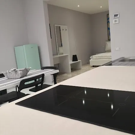 Dimore Pietrapenta Apartments, & - Via Lucana 223, Via Piave 23, Via Chiancalata 16, Vico Fornaci 9 4*