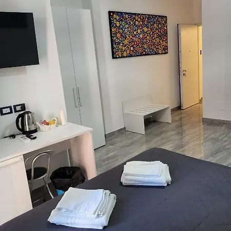 Gasthof Dimore Pietrapenta Apartments, & - Via Lucana 223, Via Piave 23, Via Chiancalata 16, Vico Fornaci 9