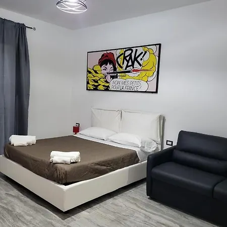 בית הארחה Dimore Pietrapenta Apartments, & - Via Lucana 223, Via Piave 23, Via Chiancalata 16, Vico Fornaci 9 4*