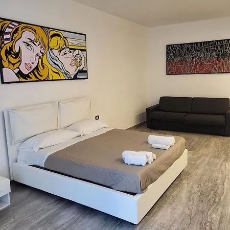 Dimore Pietrapenta Apartments, & - Via Lucana 223, Via Piave 23, Via Chiancalata 16, Vico Fornaci 9 Матера