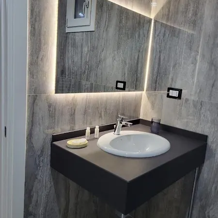 Dimore Pietrapenta Apartments, & - Via Lucana 223, Via Piave 23, Via Chiancalata 16, Vico Fornaci 9 4*