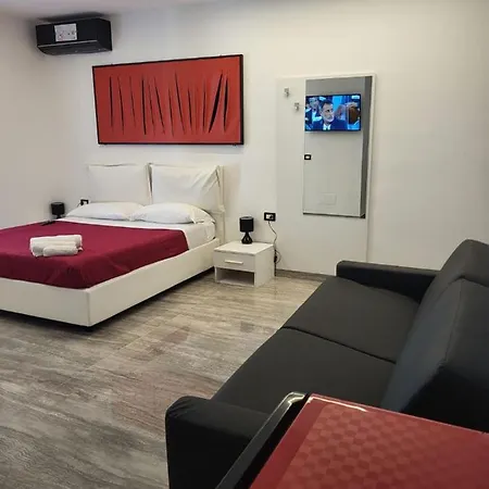 בית הארחה Dimore Pietrapenta Apartments, & - Via Lucana 223, Via Piave 23, Via Chiancalata 16, Vico Fornaci 9 מטרה