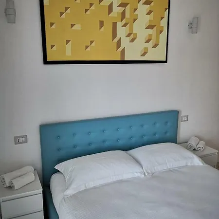 Dimore Pietrapenta Apartments, & - Via Lucana 223, Via Piave 23, Via Chiancalata 16, Vico Fornaci 9 בית הארחה